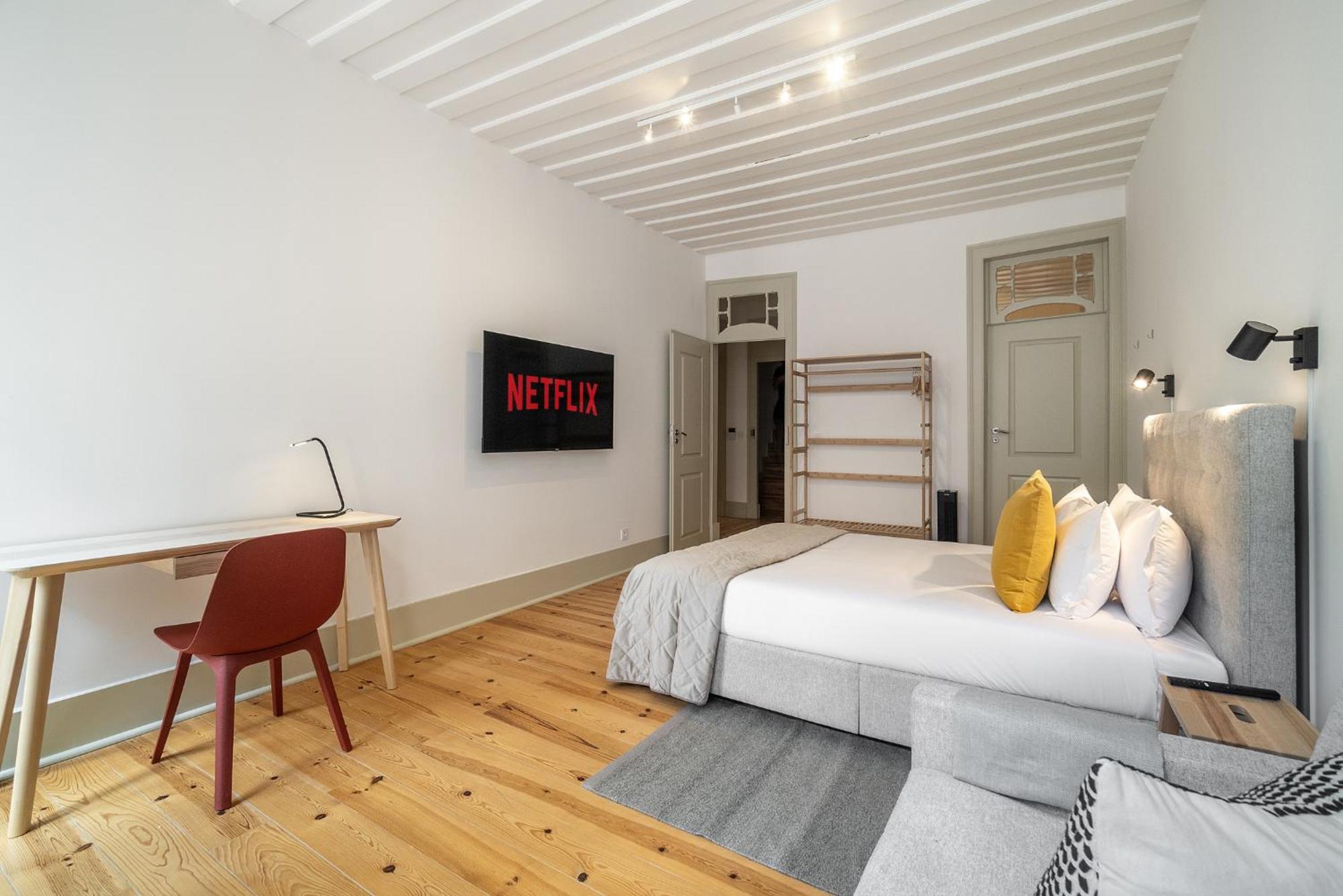 Feriehus Whome Lisbon's Heartbeat Your Premier Address For Explorers